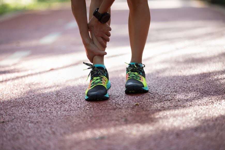 runner with shin splints